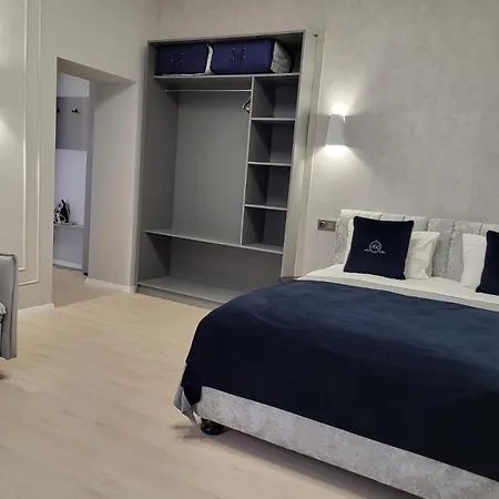 Family Boutique 4 Apartment Lviv